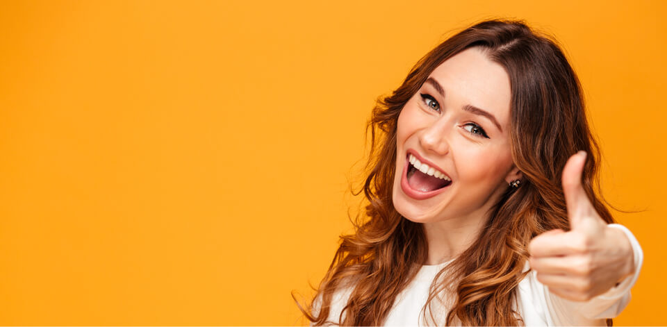 What does the teeth whitening procedure look like?