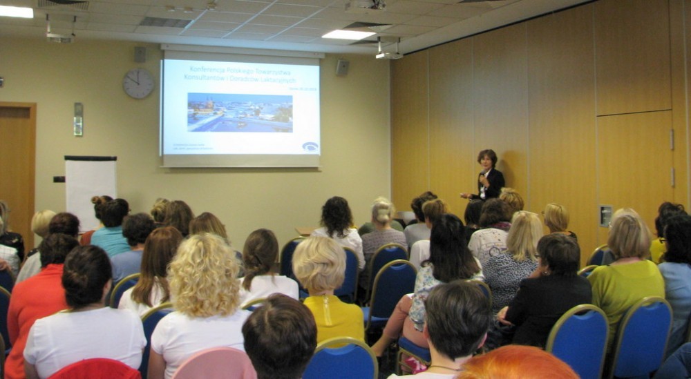 Wykład o zaniedbaniach w okresie niemowlęcym diagnostyki krótkich wędzidełek podjęzykowych i ich konsekwencjach w życiu dorosłym.